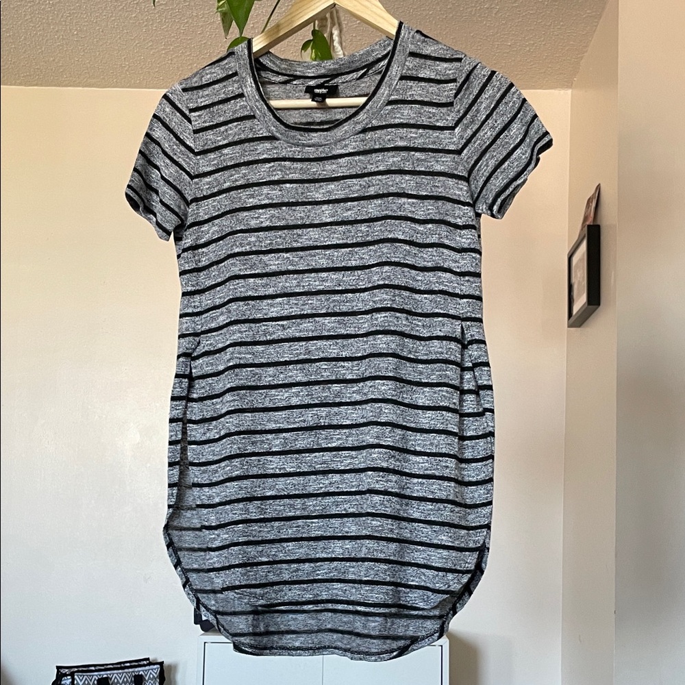Mossimo Supply Co. Black and Gray Striped Tee